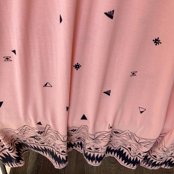 Salmon and grey sporty maxi dress - Picture 4 of 4